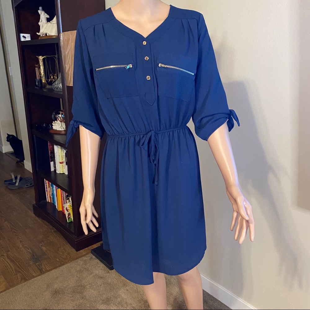 Blue Dress - Picture 11 of 16